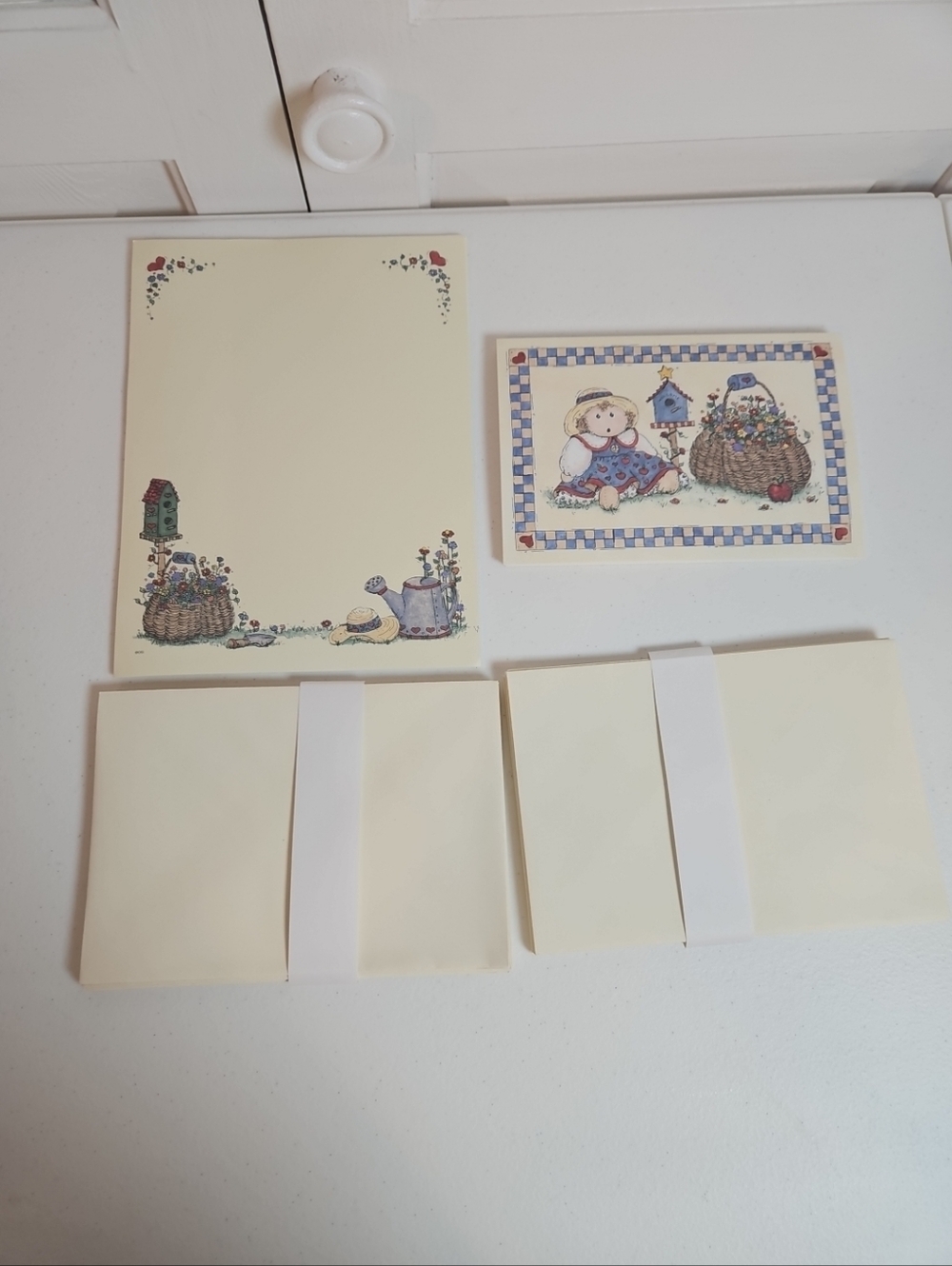 Vintage Olimpia Stationery Set Cards Envelopes Paper Country Primitive 90s
